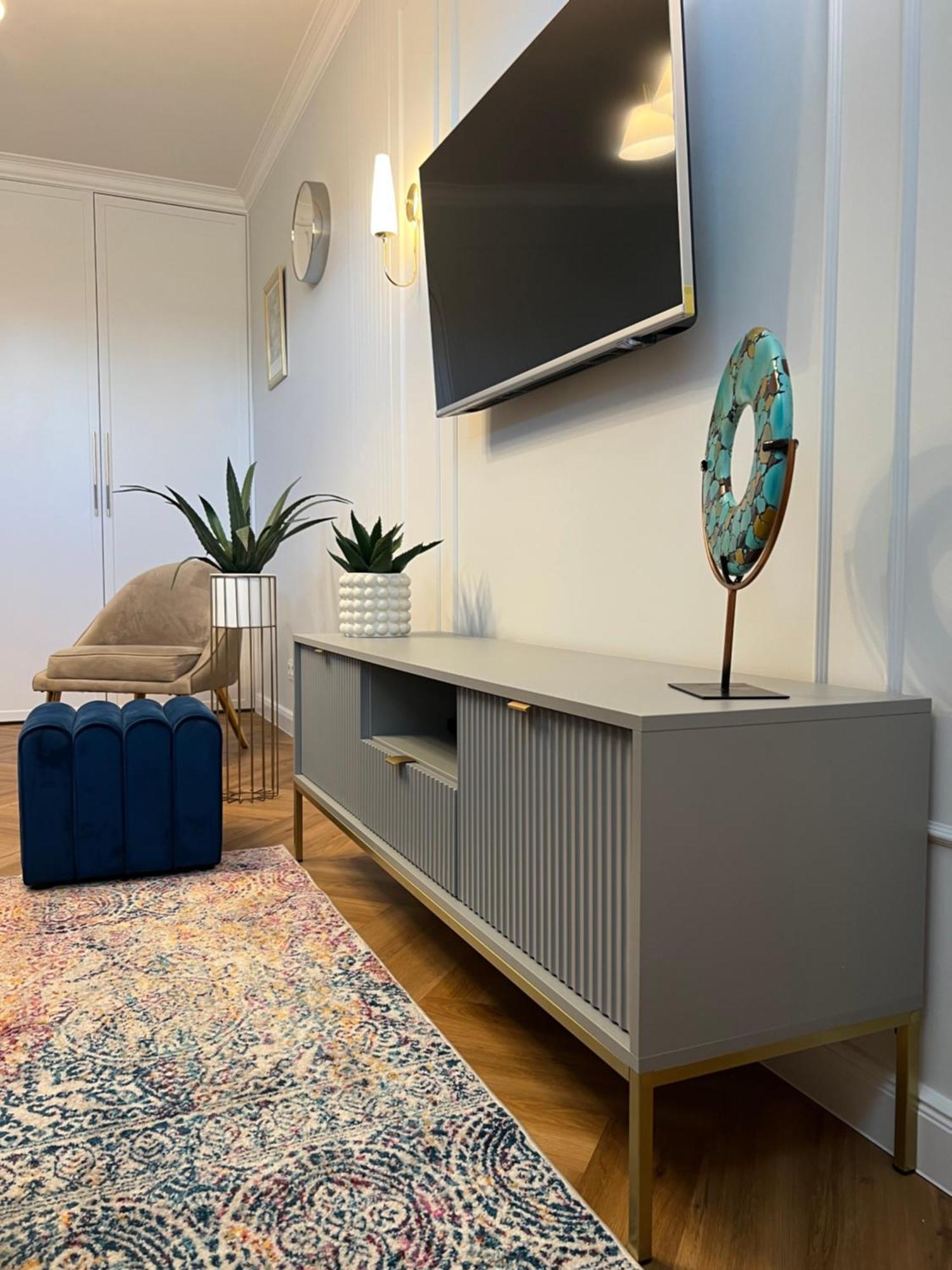 Bella Casa Luxury Apartament ラドム エクステリア 写真